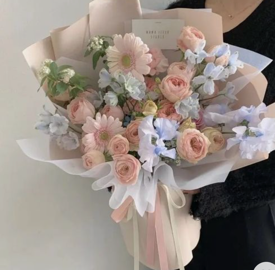 V-DAY soft pink mix bouquet